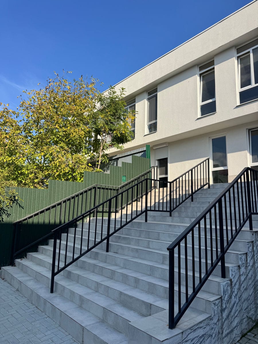 Casă cu 4 camere, 97 m², Durlești